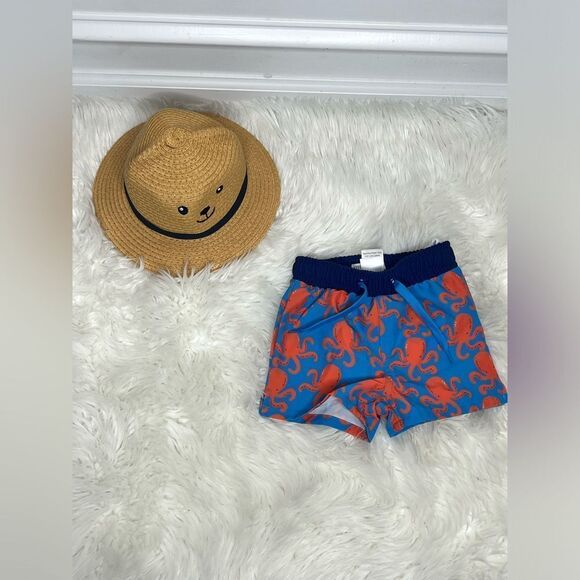Dillard’s Adventure wear 9month baby boy swim trunks - Picture 3 of 5